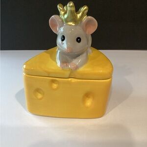 Mouse with Crown on Cheese Trinket Box